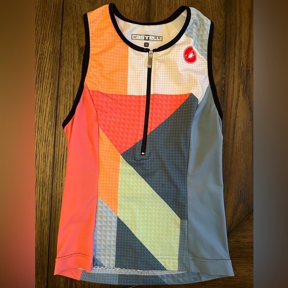 Sleeveless Cycling Jersey | Castelli Core 2 Woman’s Singlet - Picture 2 of 8